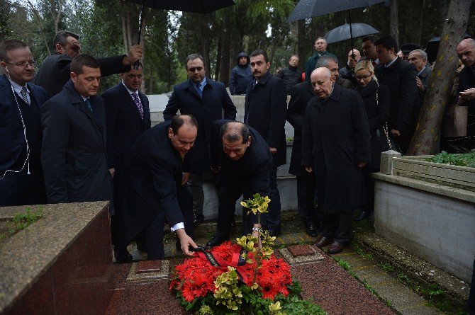 Arnavutluk Cumhurbaşkanı’ndan Anlamlı Ziyaret