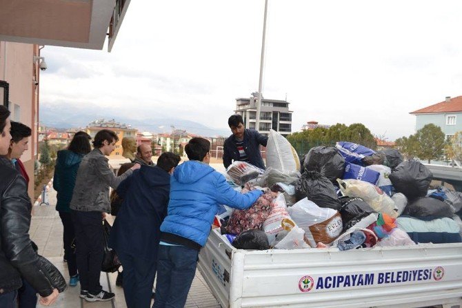 Acıpayamlı Öğrencilerden Halep’e Destek