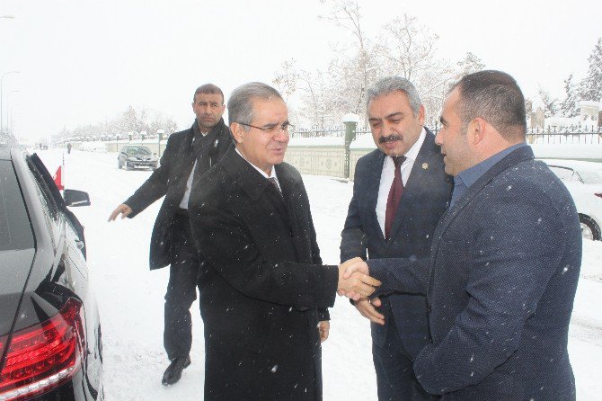 Vali Tapsız’dan Ziraat Odasına Ziyaret