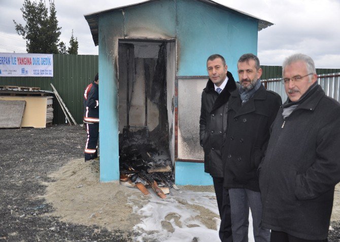Yanmaz İnşaat Levhası, Yangını Hapsedecek