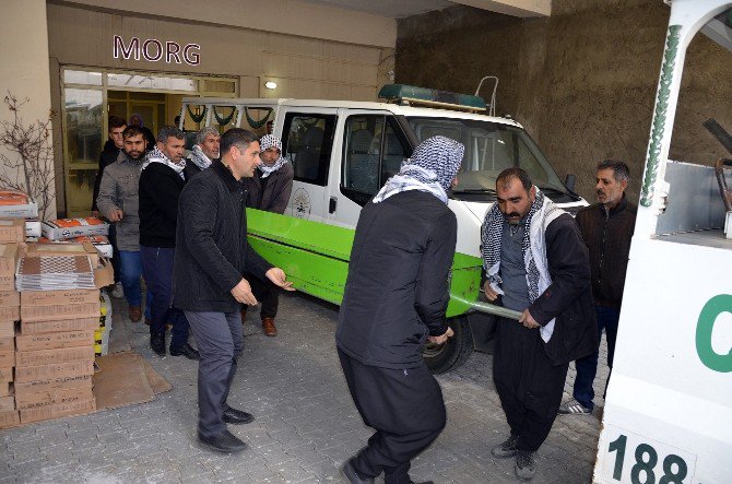 Buzla Kaplı Gölete Düşen İki Genç Hayatını Kaybetti