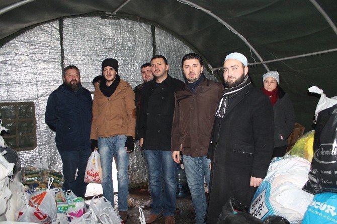 Halep’e Yardım Ederken Gözyaşlarını Tutamadı