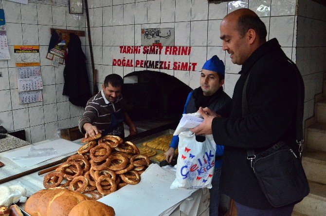 Devrek Simidi Fırından Çıkmadan Satılıyor