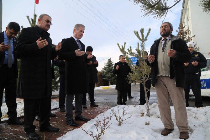 Sivas Emniyetinde 14 Yeni Araç Hizmete Girdi