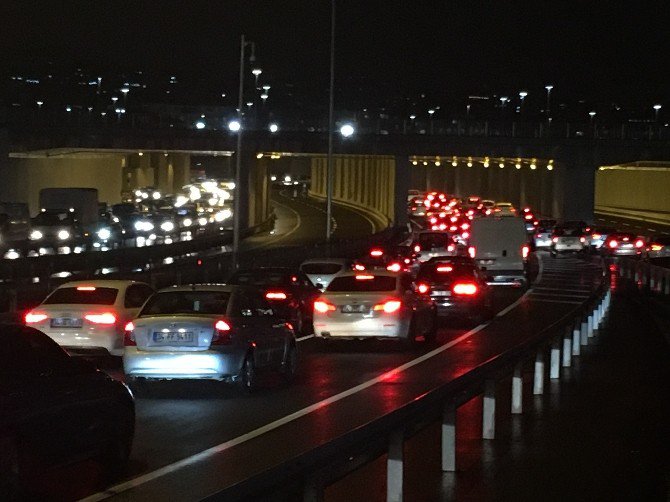 Avrasya Tüneli’nde Trafik Yoğunluğu