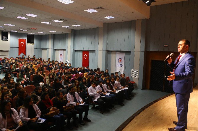 Büyükşehir’den Sınav Motivasyonu Semineri