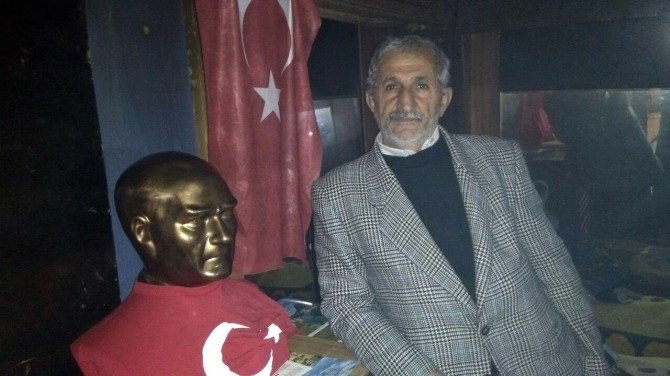 Kurban Satıcısının Atatürk Büstlü Çözümü Yıkımı Engelleyemedi