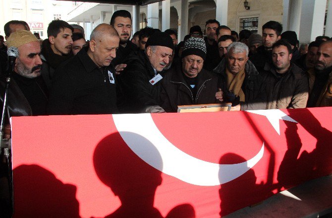 Elazığlı Şehit Son Yolculuğuna Bordo Beresiyle Uğurlandı