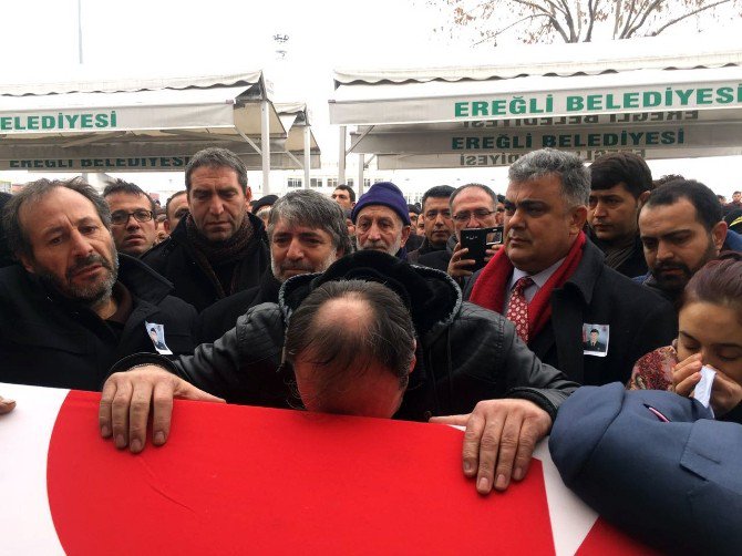 Ereğli Şehidini Gözyaşları Arasında Toprağa Verdi