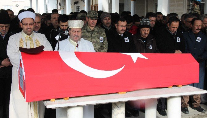 Elazığlı Şehit Son Yolculuğuna Bordo Beresiyle Uğurlandı