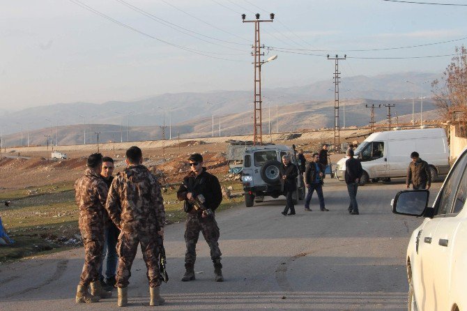 Siirt’te Menfeze Yerleştirilmiş Patlayıcı Bulundu