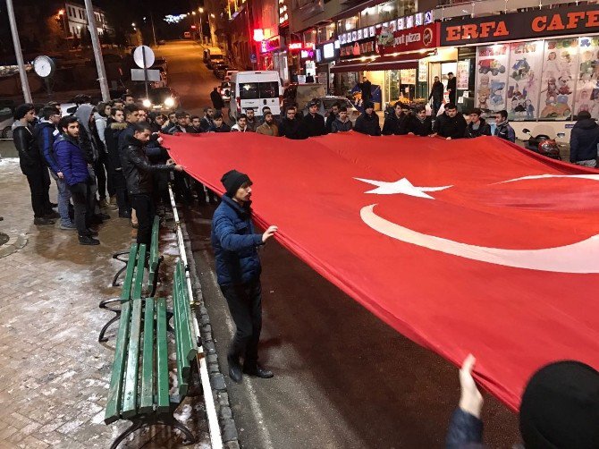 Bilecik Ülkü Ocakları’ndan Askerlere Destek Yürüyüşü