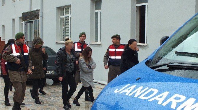 Anamur’da Fuhuş Operasyonu: 27 Gözaltı