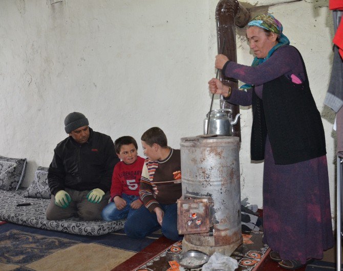 Yüksekovalı Annenin Çaresizlik Gözyaşları