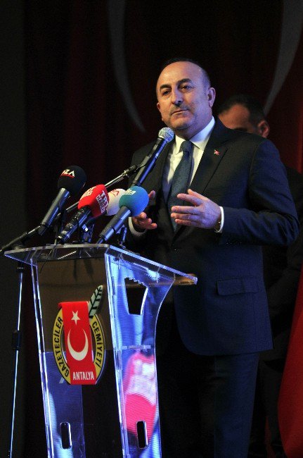 Çavuşoğlu: “Büyükelçi Suikastını Her Yönüyle Aydınlatacağız”