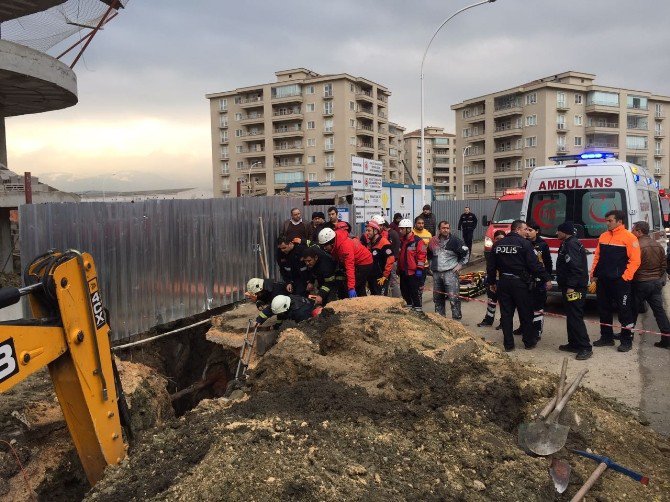 Bursa’da 1 İşçi Göçük Altına Kaldı