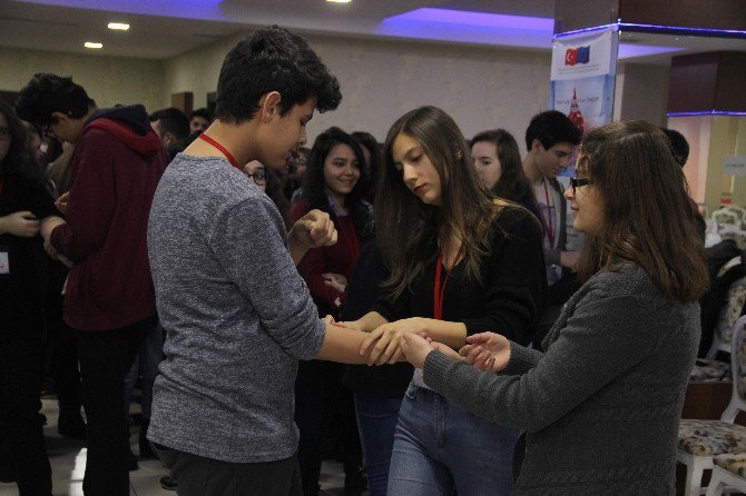 Eskişehir’de ‘Geleceğin Donörleri Fikir Kampı’ Gerçekleştirildi