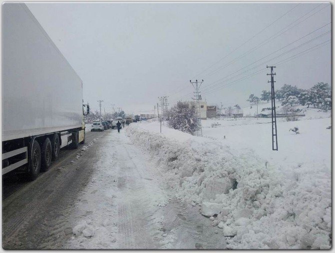 Kilis’te Kapalı Köy Yolu Kalmadı