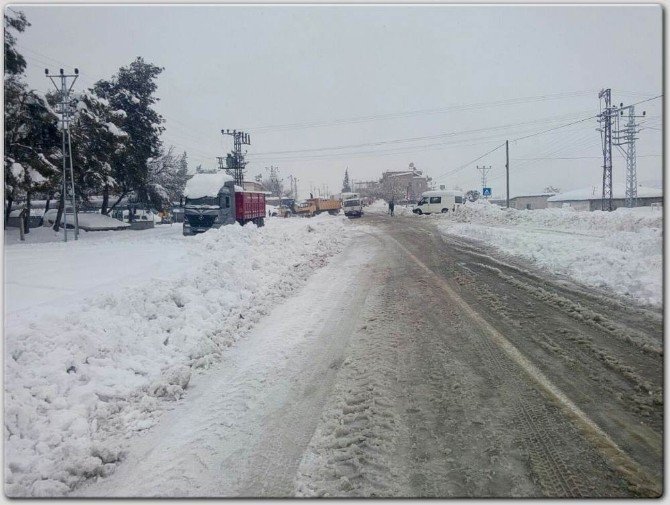 Kilis’te Kapalı Köy Yolu Kalmadı