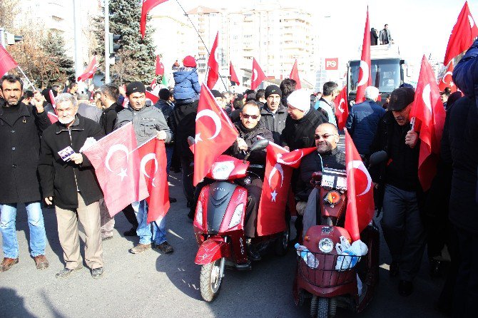 Kayserililer Teröre Karşı Yürüdü