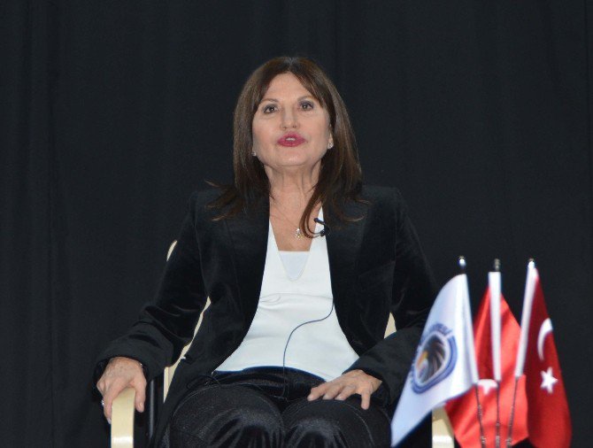 Prof. Dr. Canan Karatay: "70 Yaşımda Bir Kere Dolandırıldım Ama Sizler Her Daim Dolandırılıyorsunuz"