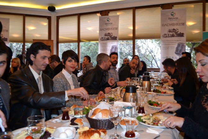 Radyo Akademi Ödülleri’nde Heyecanlı Geri Sayım