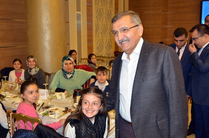 Başkan Murat Aydın, Bilge Nesil İle Kahvaltıda Buluştu