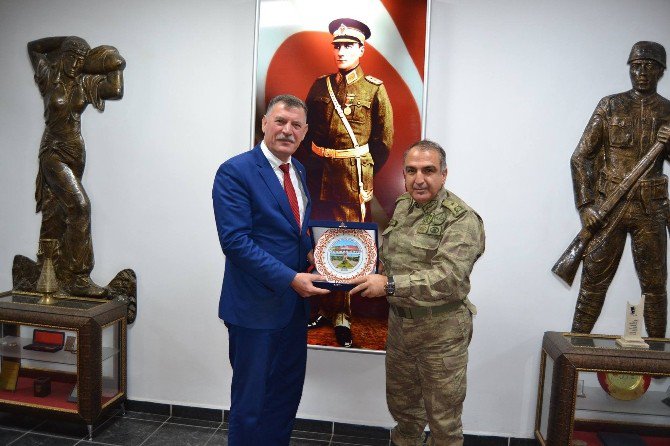 Başkan Duymuş’tan Tuğgeneral Koç’a Ziyaret