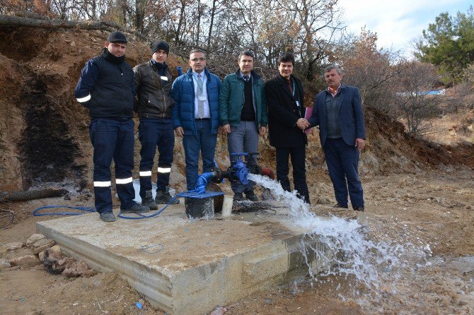 Gördes’in Akpınar Mahallesi Suya Kavuştu