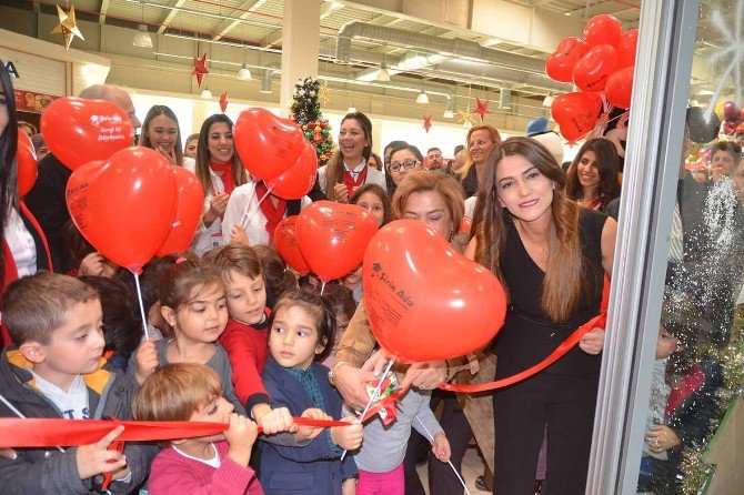 Şirinadalı Minikler Bir Yıllık El Becerilerini Sergiledi