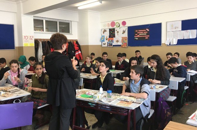 Sultangazi’deki Okulda Dersler Müzikli Terapi Eşliğinde İşleniyor