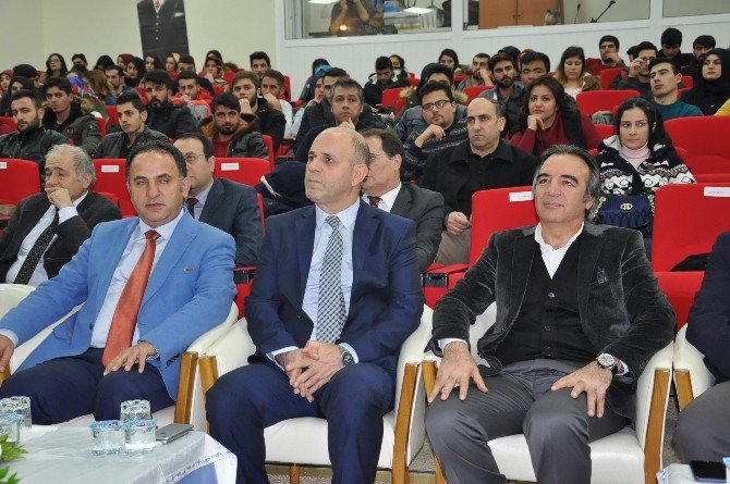 Kars Kafkas Üniversitesi’nde 15 Temmuz Masaya Yatırıldı