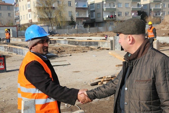 Çolakbayrakdar, Yeni Nesil Pazar Yerlerinin Projesini İnceledi