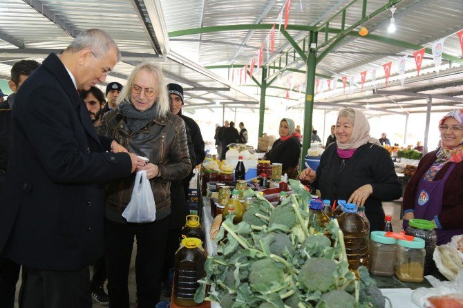 Bulutsuzluk Özlemi Downcafe’de