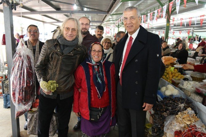 Bulutsuzluk Özlemi Downcafe’de