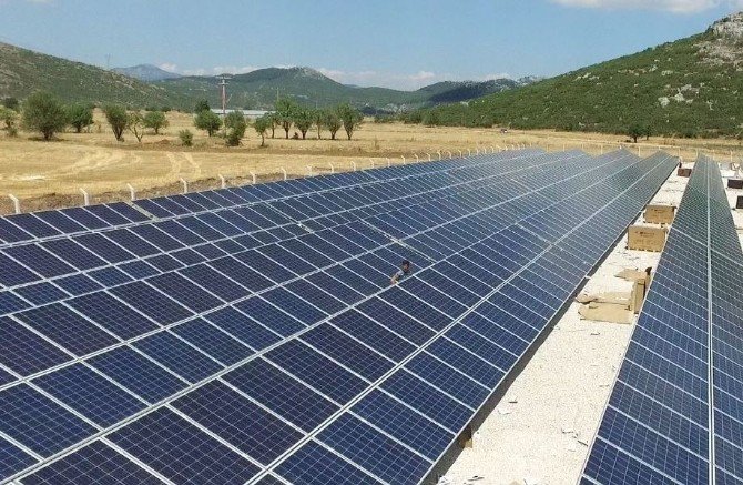 Antalya Büyükşehir’den Çiftçiye Ücretsiz Elektrik