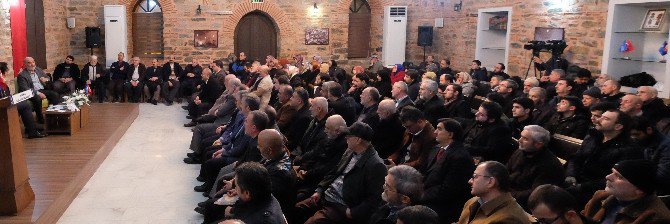 ‘Türkiye Ve İslam Dünyası’ Bursa’da Tartışıldı