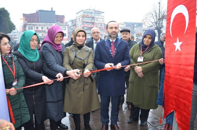 Ünye’de Halep İçin Kermes Açıldı