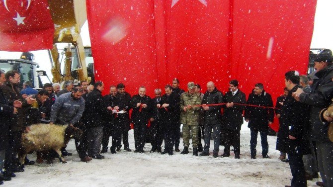 Erciş Belediyesi Araç Filosunu Büyüttü