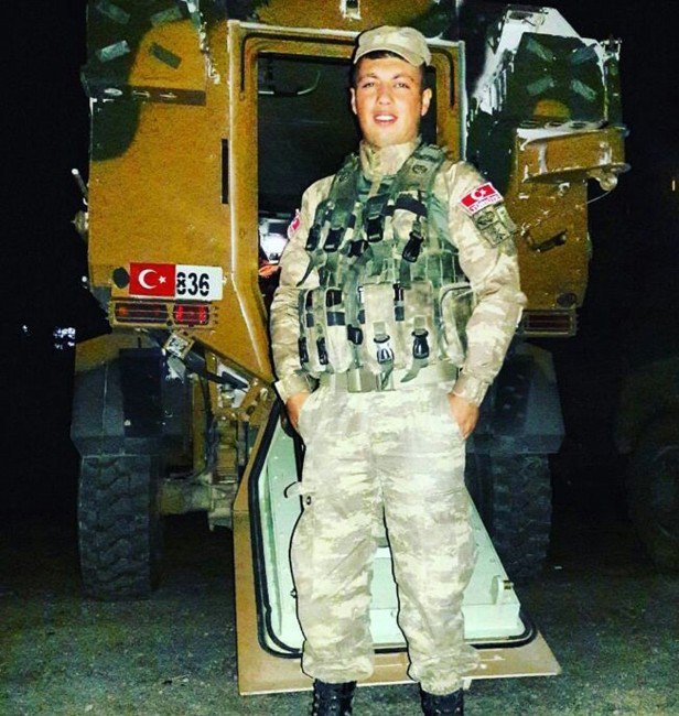 Fırat Kalkanı’nda Yaralanan Asker Şehit Oldu