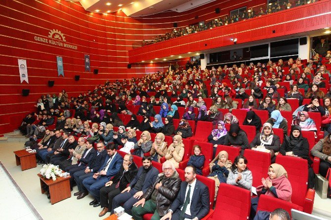 Gebze’de Mehmet Akif Söyleşisi