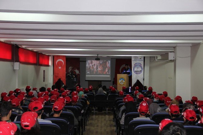 Öğrencilere ’15 Temmuz’ Anlatıldı