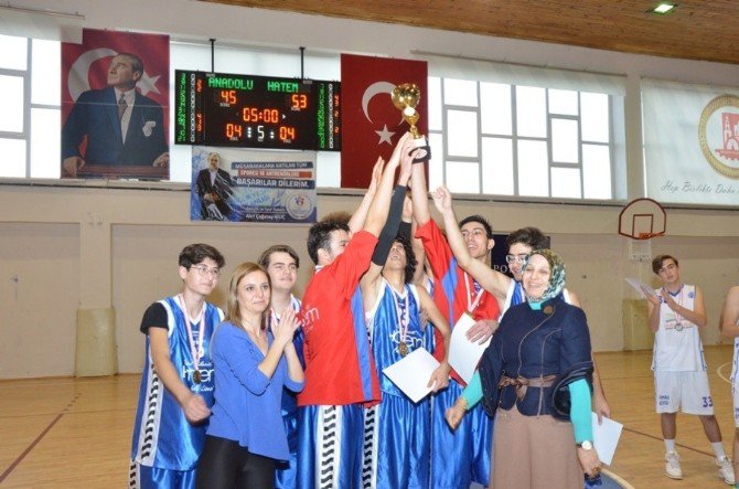 Basketbol Genç Erkekler Şampiyonu Belli Oldu