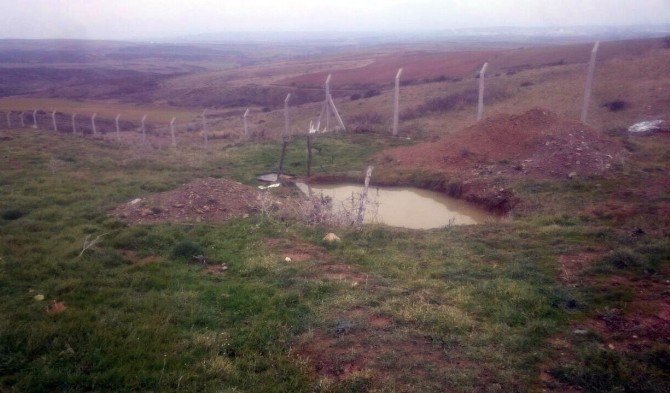 2 Yaşındaki Çocuk Su Birikintisinde Ölü Bulundu