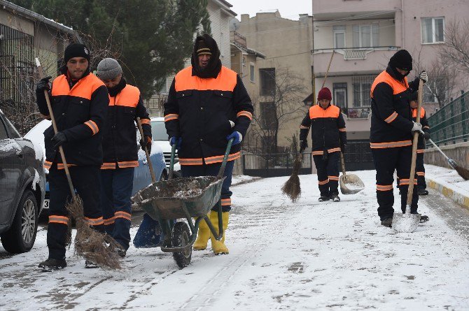 Uşak’ta Kar Yağışı