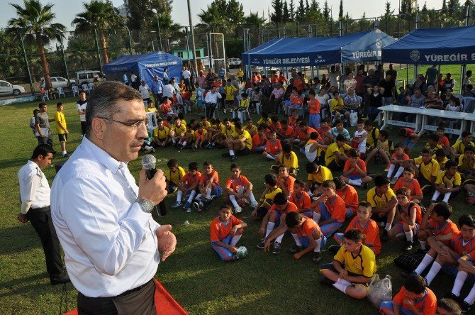 Yüreğir Belediyesi’nden Spor Tesisi Atağı