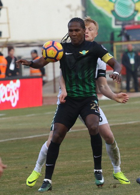 Akhisar Belediyespor, Rodallega İle Masaya Oturacak