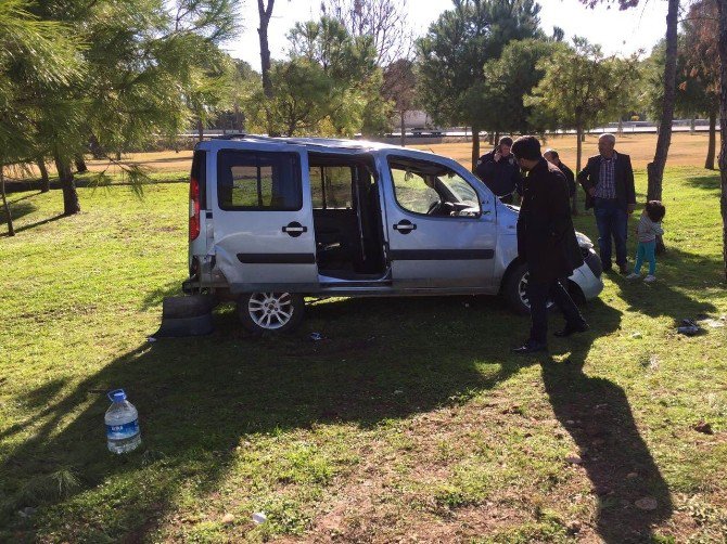 Manavgat’ta Trafik Kazası: 2 Yaralı