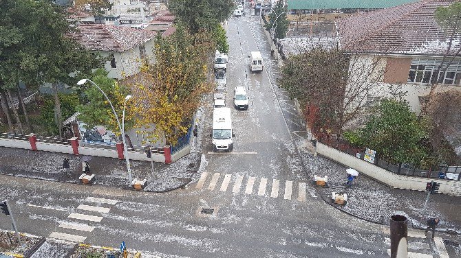 Manavgat Beyaza Büründü