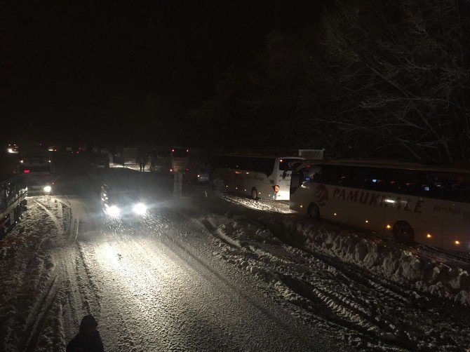 Bursa-ankara Yolu Trafiğe Kapandı